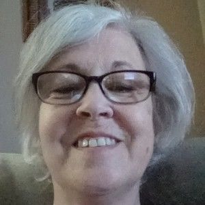 Meet your Posher, Charlotte